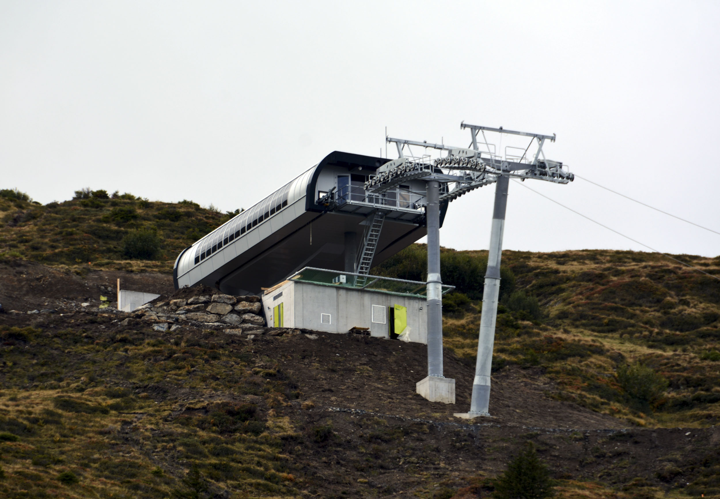 2016_Neubau-Sesselbahn-Schwamm_Pizolbahnen