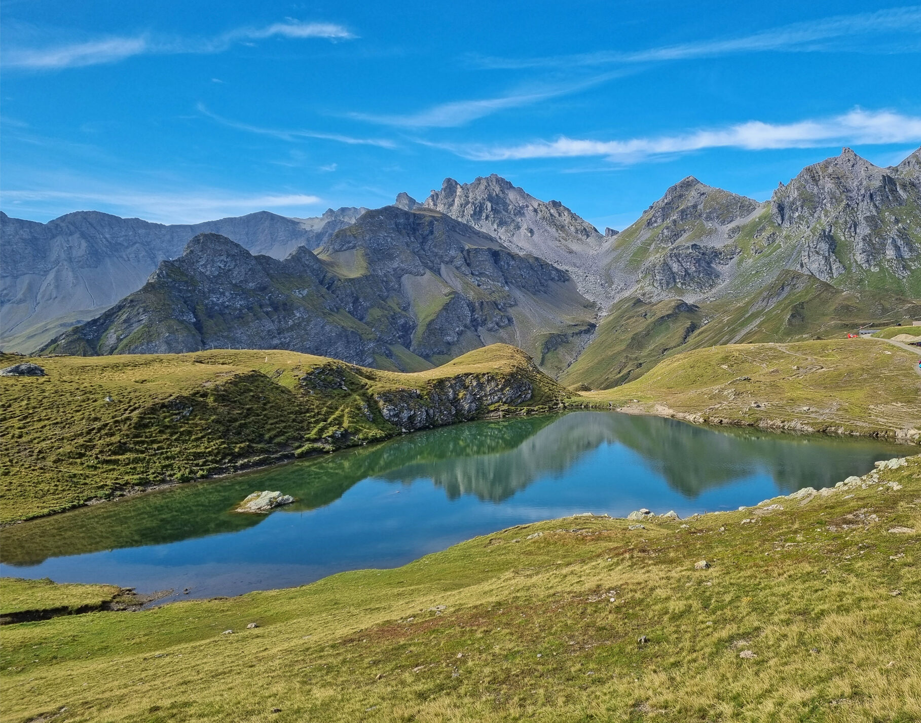 Autumn hiking on the Pizol